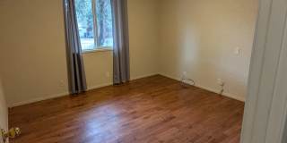 425 SE McKiknley Avenue, #1 & #2 - 1 Gallery 20