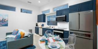 473 1/2 West Sunview Avenue Gallery 15