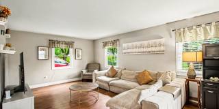 1405 PEACHWOOD Lane Gallery 10