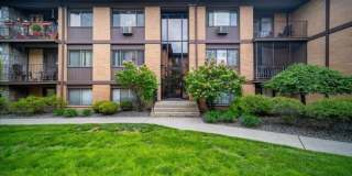 10 Oakwood Terrace unit: 65 Gallery 1