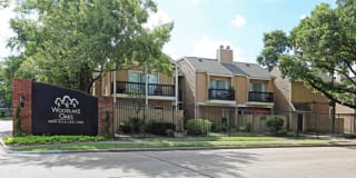 Woodlake Oaks Gallery 16