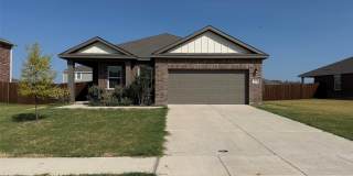 833 Lexington Lane Gallery 1