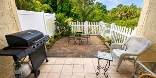 ANNUAL FURNISHED 1 BEDROOM, 1 BATH CONDO Gallery 11