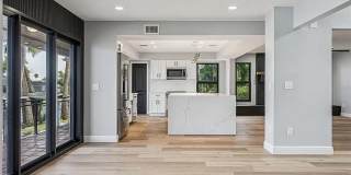 Luxury Furnished Waterfront Home – 4BR/4BA | Designed for Flexible Mid-Term Stays Gallery 14