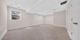 88 Maple Tree Avenue Gallery 26