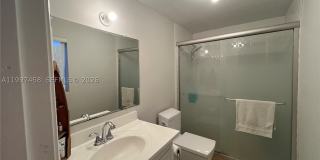 7405 SW 79th Ct Gallery 20