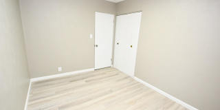 Inground swimming pool, Generac Generator, 3 bedroom 1.5 bath home in South Bend IN Gallery 12