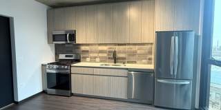 1415 W Randolph Gallery 3