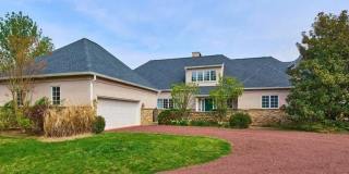 12 WINDERMERE WAY Gallery 1