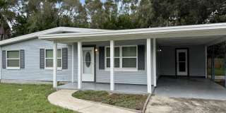 114 Lake Avenue Southeast Gallery 1