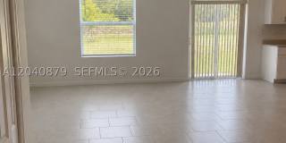 19619 Fairhill Ct Gallery 3