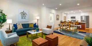 1-bedroom, 1 bathroom Luxury apartment with in unit laundry Gallery 6