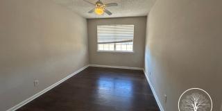 MOVE IN SPECIAL: $500 OFF 1ST MONTH'S RENT!** MOVE IN SPECIAL: $500 OFF 1ST MONTH'S RENT!** Gallery 9