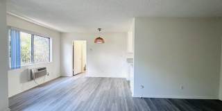 10535 Rose Avenue Gallery 26