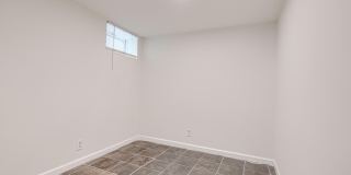 1138 W LOMBARD Street Gallery 25