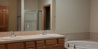 Stunning Home in Lynden with Great Amentities for Rent! Gallery 11