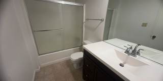 Charming 1 Bedroom, 1 Bathroom Condo for Rent! Gallery 8