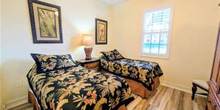 9081 Albion Ln S Gallery 21
