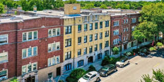 The Evelyn Gallery 12