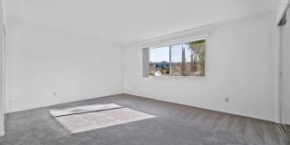 Beautiful Westlake First Neighborhood Family Home w/ Large Backyard with Panoramic Mtn Views Gallery 19