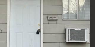 208 W 1st Triplex Gallery 1