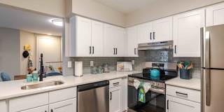 Woodside Apartments Gallery 4