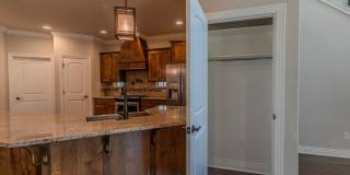 STUNNING 4 Bedroom, 2.5 Bathroom, 2 Car Garage In Fayetteville, AR Gallery 7