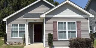 One Story 3 Bedroom 2 Bath Brand New Gallery 1