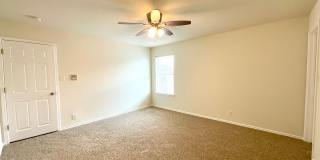 **APPLICATION RECEIVED** Spacious 5-Bedroom Retreat with 2-Car Garage & Prime Location Near Lackland AFB! Gallery 30