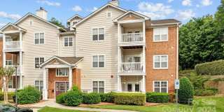 Room in 3 Bedroom Home at Hyde Glen Ct Gallery 1