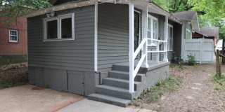 CENTRAL GARDENS BUNGALOW Gallery 13