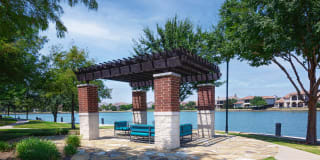 Via Las Colinas Gallery 30