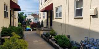 1069-2 COLWELL Lane Gallery 1