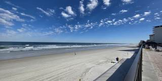 2555 S Atlantic Avenue unit: 1601 Gallery 22