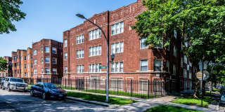 8000 S Maryland Gallery 1