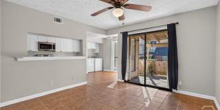 459 Mall Boulevard Gallery 15