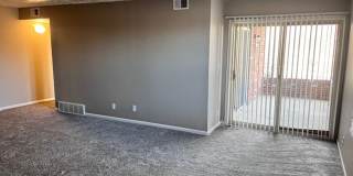 Bristol Square Apartments Gallery 102
