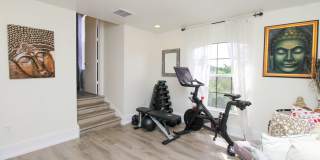 ** LUXURY MODERN ZEN RETREAT IN NAPLES PARK ** WALK TO THE BEACH **   4BR/4BA PRIVATE POOL & SPA FULLY REMODELED ** MERCATO **OFFERED FURNISHED SEASONALLY, WEEKLY OR ANNUALLY ** NO HOA PROCESS SO MOVE IN TODAY ** READY FOR A TENANT ** Gallery 75