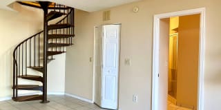 3 bed / 3 bath furnished condo with ocean views! Gallery 20