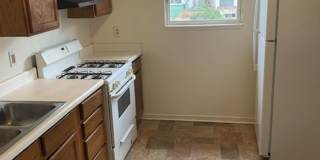 1114 Dunham SE Gallery 8