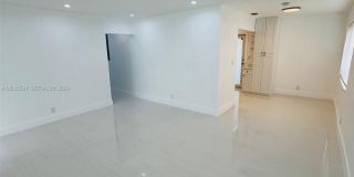 105-107 NE 30th Ct Gallery 18