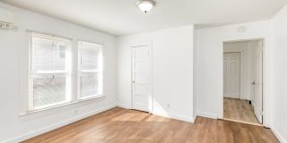 659 Wilson Street Gallery 11