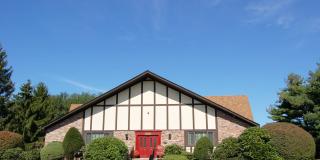 Royal Crest Estates Warwick Gallery 52