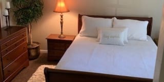 Chateau Apartments Gallery 19