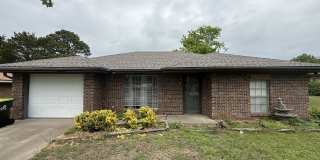 424 North Hillcrest Avenue Gallery 1