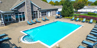 Woodmont Place Gallery 6