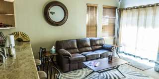1 Bedroom Centrally Located Seasonal Rental 1 Bedroom Centrally Located Seasonal Rental Gallery 1