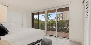1700 S Bayshore Ln Gallery 24