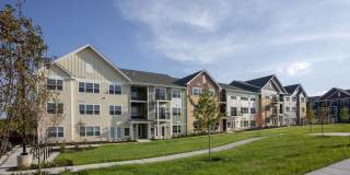 Jenny Wren Place Gallery 10