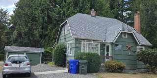 1819 Northeast 205th Avenue Gallery 1